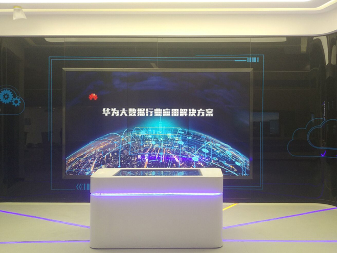 液晶拼接屏-延安华为云计算数据中心